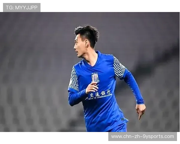 上海申花拉唐边路穿插制造机会：速度与默契点亮申城绿茵